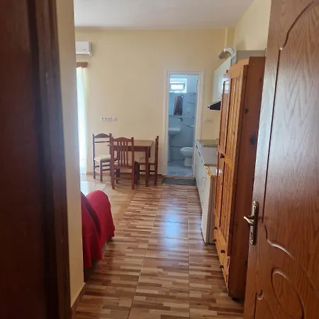 Selmani Apartment Ksamil